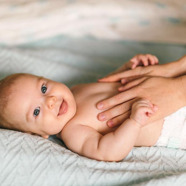 por_que_mi_bebe_recien_nacido_no_hace_pis_5130_600_square