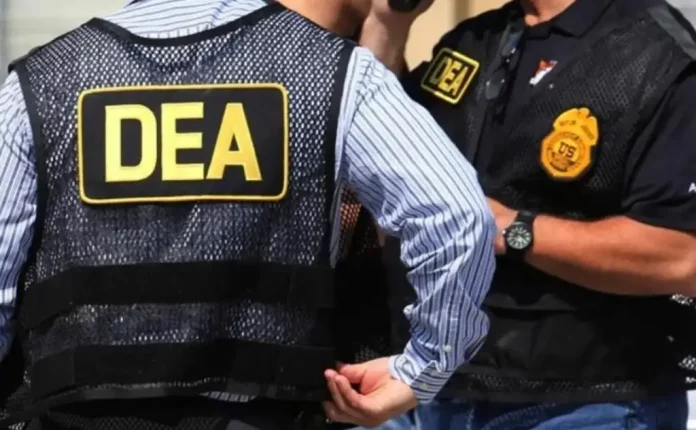 1270160xeu20230506194416