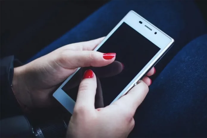 1271630xeu20230516174251