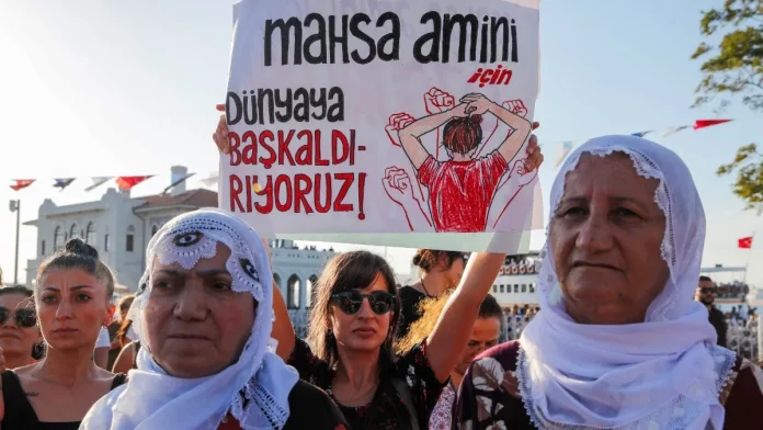 primer_aniversario_muerte_mahsa_amini_reuters.jpg_554688468