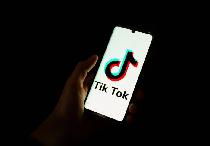 Tiktok-k1KF-U6021303911064aC-1200x840@diario_abc