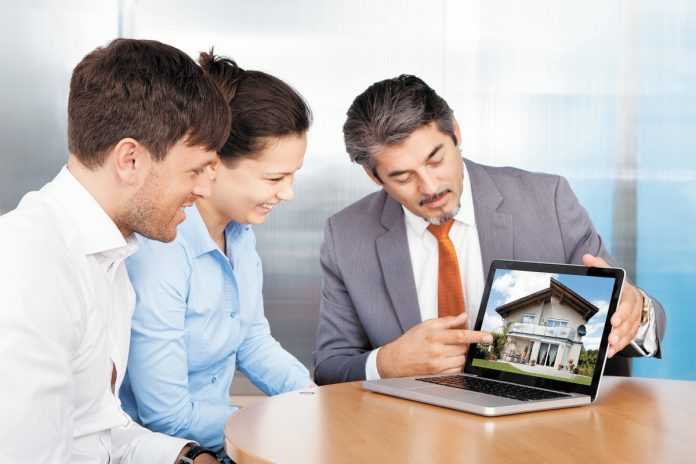 shutterstock_161160155.jpg_1015297232