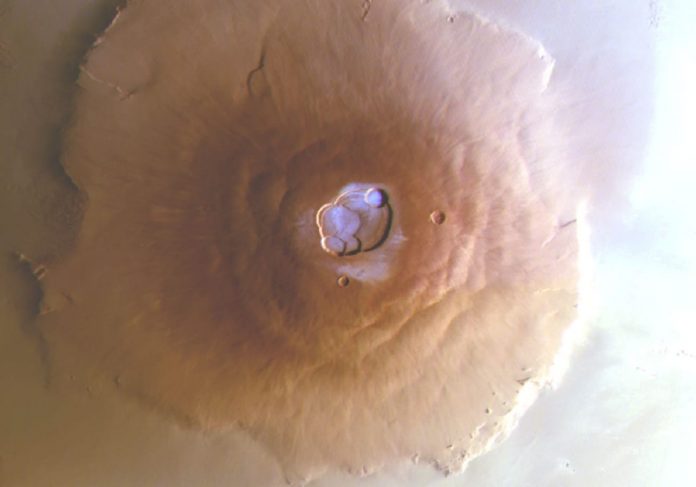 1.Olympusmons-R5WGC3Uf35MU30eaXMpa39O-1200x840@diario_abc