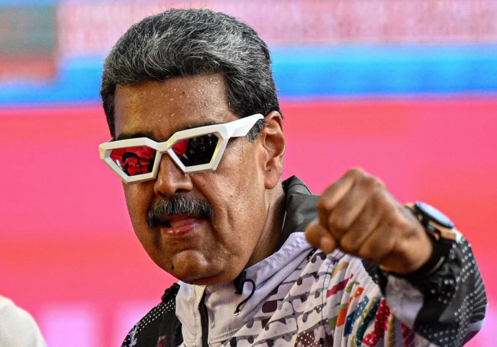 NicholasMature-Rs7fWnz3MjYqFN4lDcEAb0O-1200x840@diario_abc