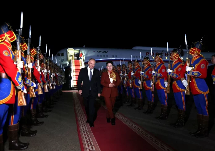 putin-mongolia-RwVZ9yNvmZrJ5Xe5SI5BrhO-1200x840@diario_abc
