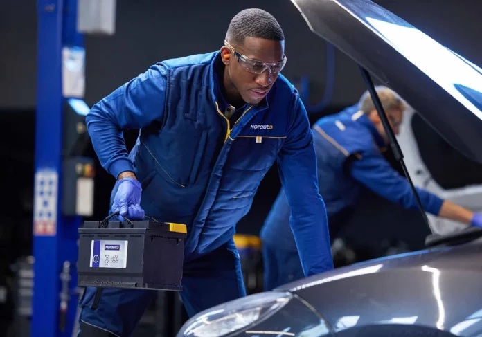 FOTO-CAMBIO-BATERIA-RoSbUta4m5es0LZGWowMdZO-1200x840@diario_abc