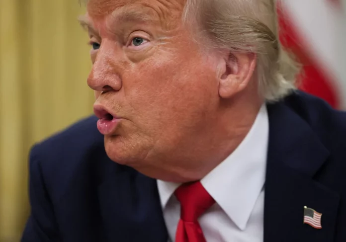 trump-RFK36DX8MvbHpAbSEVy1tlN-1200x840@diario_abc