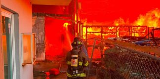 Controlan incendio en fábrica de estopas de Morelia