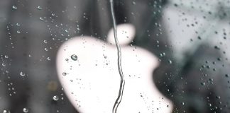 Apple destrona a Nvidia como cotizada m谩s valiosa del mundo y se asoma a los 5 billones de d贸lares