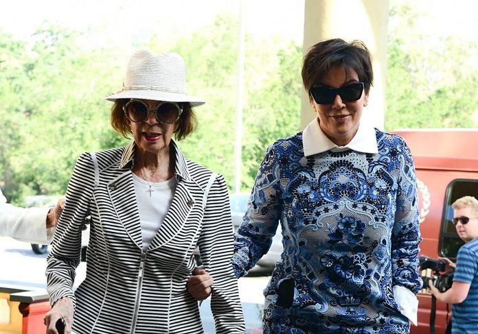 imgi_6_madre-kris-jenner-RCWdOOVgqQZNwlPWBE3pWOI-1200x840@diario_abc