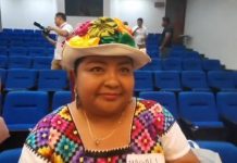 Buscan bordadoras de Xpichil entrar en el mercado del turismo comunitario; se capacitan para mejorar la comercialización de sus productos