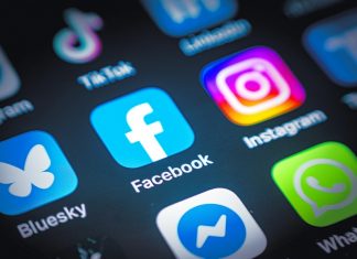 Salud mental: ¿Por qué en algunos países están restringiendo el uso de redes sociales en menores?