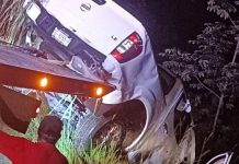 Emboscan camioneta familiar; dos fallecen tras violento ataque armado en Bacalar
