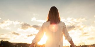 «El propósito no es escapar de nuestra vida cotidiana, sino construir una de la que no queramos huir para sentirnos bien»