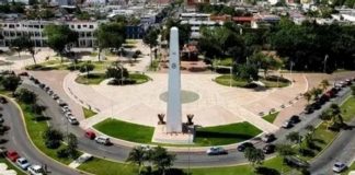 Pelean empresarios del sur por obras; buscan beneficiarse de licitaciones que suman un total de 127 millones de pesos