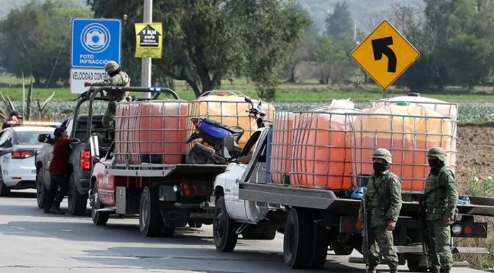 Combate al ‘huachicol’ o simulación