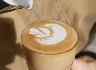 ¿Por qué tu café sabe amargo? 5 errores al prepararlo que pueden arruinar una buena taza