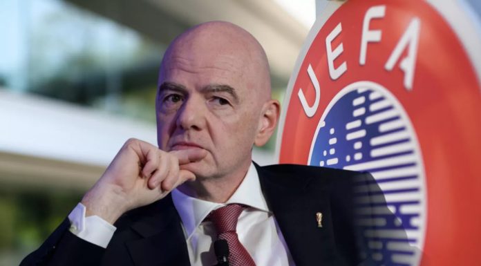 FIFA suelta demanda contra la UEFA por acoso contra Infantino