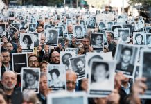 La Justicia argentina procesa a siete iraníes y un libanés por el atentado a la AMIA