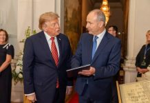 Donald Trump reta a Gran Bretaña: respalda la reunificación de Irlanda