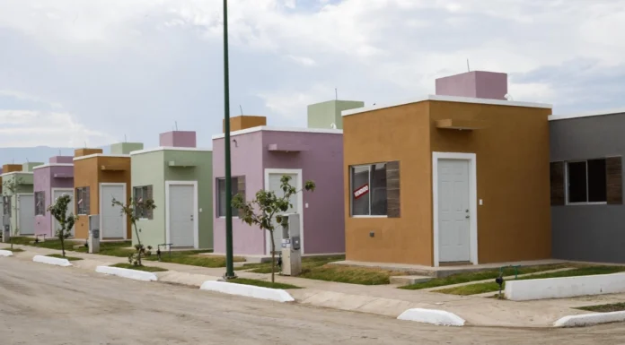 Crédito hipotecario: ¿conviene más Infonavit o un banco para comprar una casa?