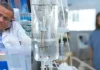 Se entrega médico que provocó en Sonora la muerte de ocho personas tras inyectarles sueros vitaminados