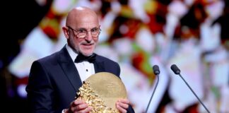 Balón de Oro: Luis de la Fuente, DT de la Roja, es el mejor entrenador del año