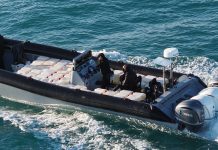 “Las ‘narcolanchas’ se pasean por delante de nosotros porque no tienen oposición”: guardias civiles de Cádiz piden 200 agentes más para luchar contra el narcotráfico