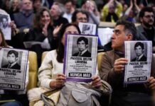 Identifican a ocho desaparecidos de fosa común de la dictadura argentina; sube a 38 víctimas desde septiembre de 2025