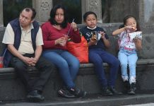 Maternidad, a la baja por presiones económicas y alternativas de vida