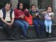 Maternidad, a la baja por presiones económicas y alternativas de vida