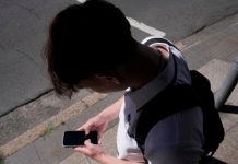 Senado avala en comisiones, por unanimidad, prohibir uso de celulares y dispositivos en las escuelas