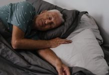 ¿Las siestas frecuentes causan demencia en adultos mayores? Un estudio lo revela