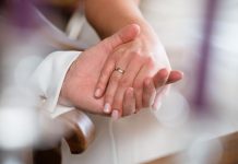 Expertos lo aclaran: Esta es la EDAD ideal para casarse y tener hijos
