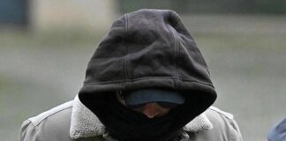 Una mujer británica denuncia que su marido la drogaba y ataba para tener sexo con otros hombres