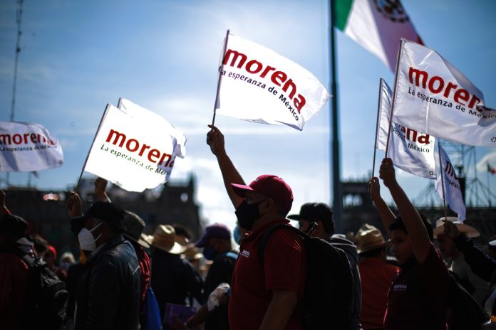 imgi_73_morena-militantes-zocalo-gettyimages-1356642602