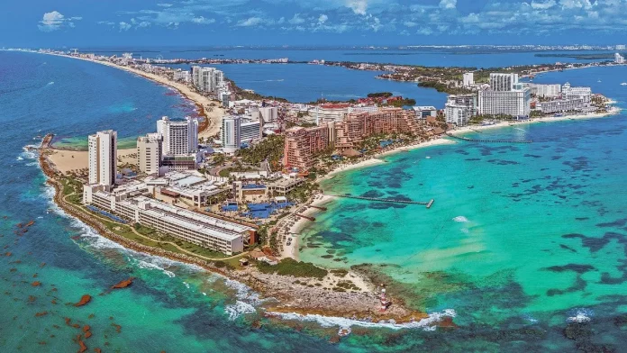 cancun_shutterstock_1790369912_x1x.jpg_554688468